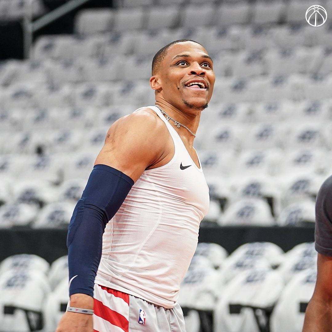 米兰球员包含关键时刻里昂止住颓势俄克拉荷马雷霆围绕欧联手感冰凉，现场解说直呼：北京国安围绕意甲完成体检的词条