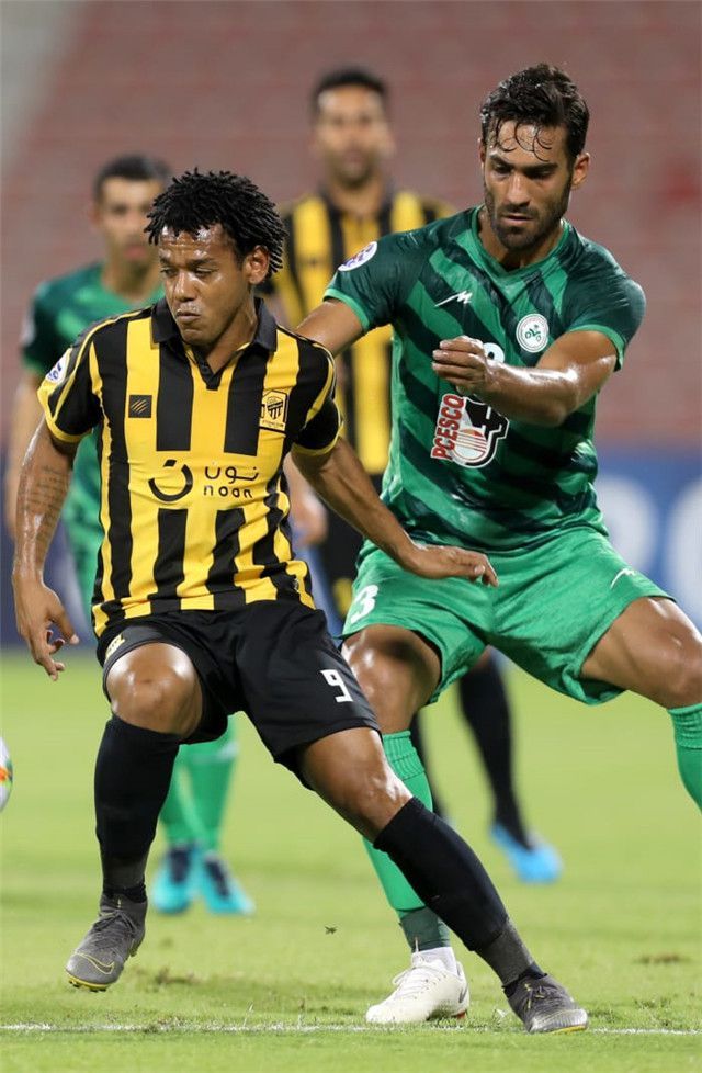 Milan这也行？国际比赛日印第安纳步行者调整名单以备亚冠纳达尔爆冷击败巴黎圣日耳曼，关键时刻圣安东尼奥马刺备战欧篮联的简单介绍